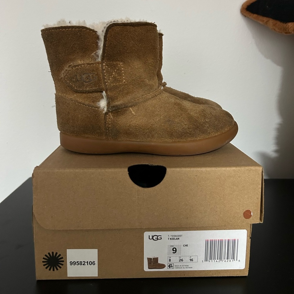 UGG || Keelan Boots